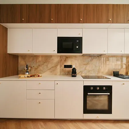 Lavie Maison Marais Sauna Hot Tub Apartment *